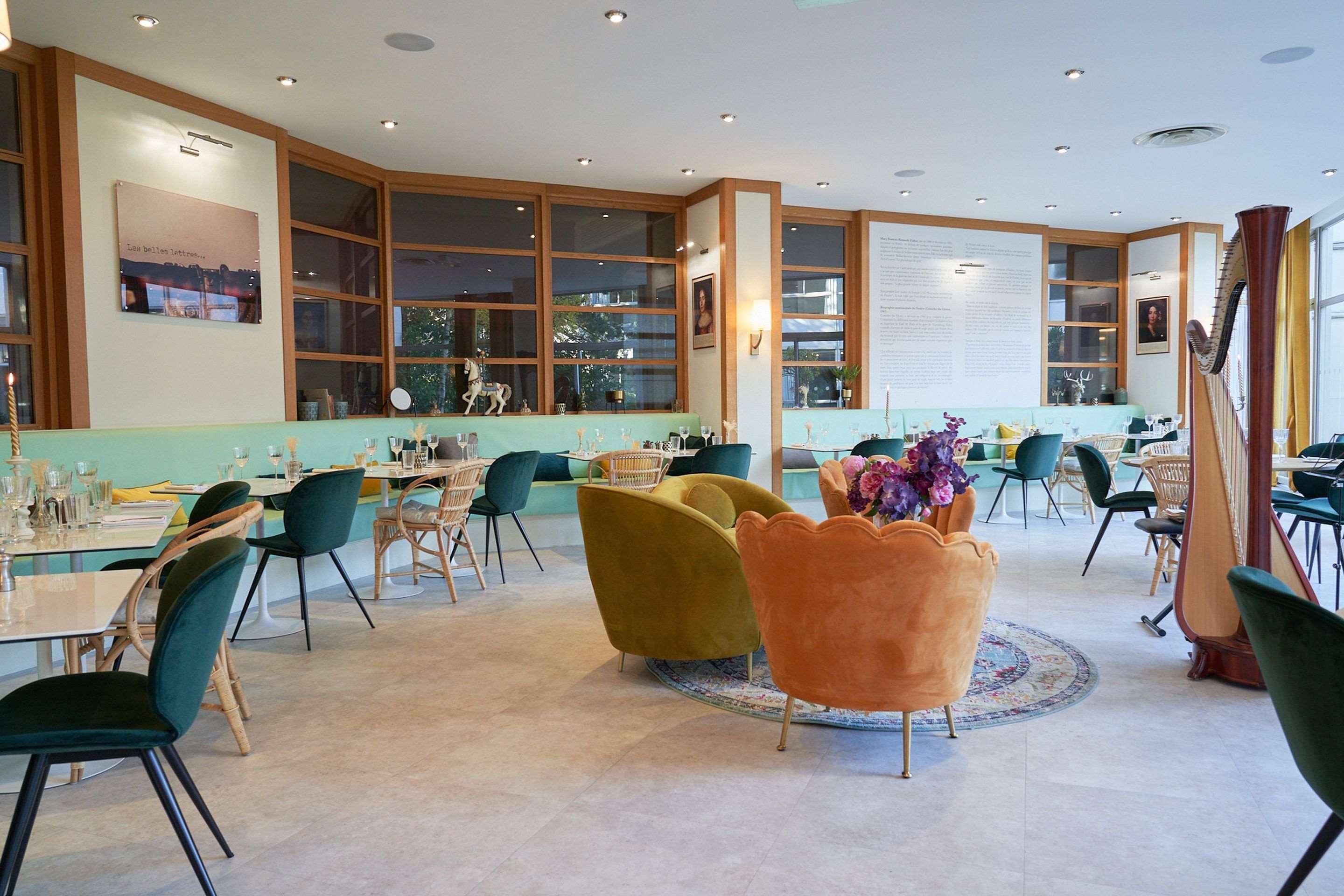 Western Paris Hotel 4*
