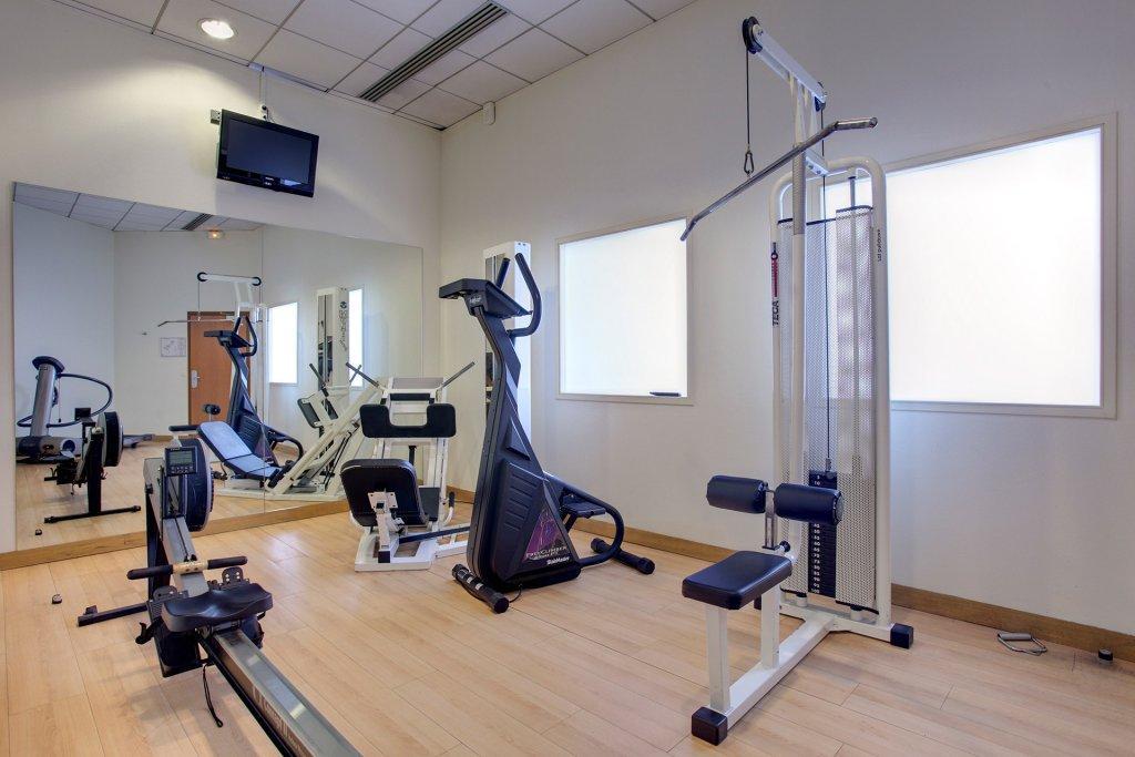 Hotel Western Paris Saclay
