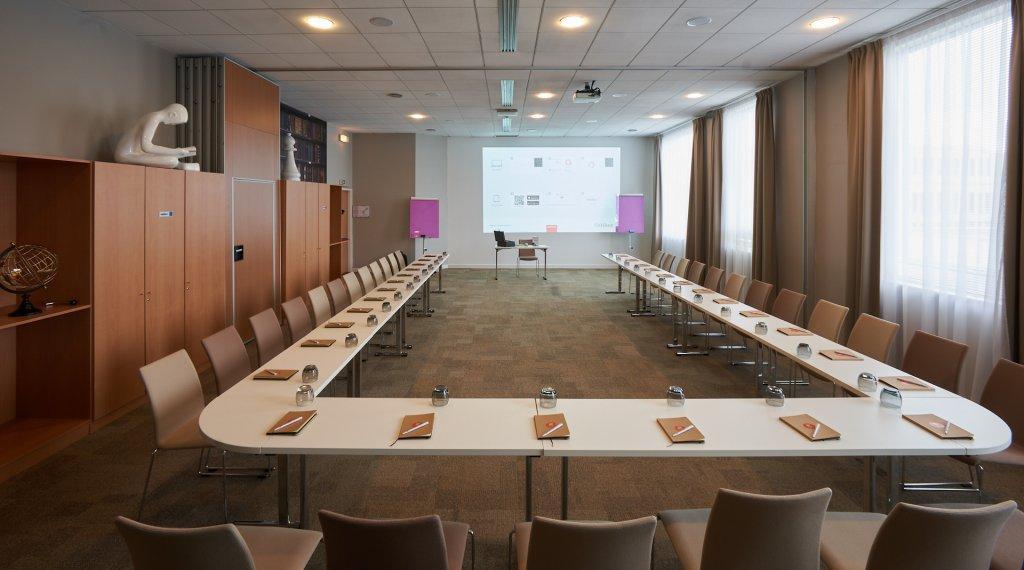 Hotel Western Paris Saclay