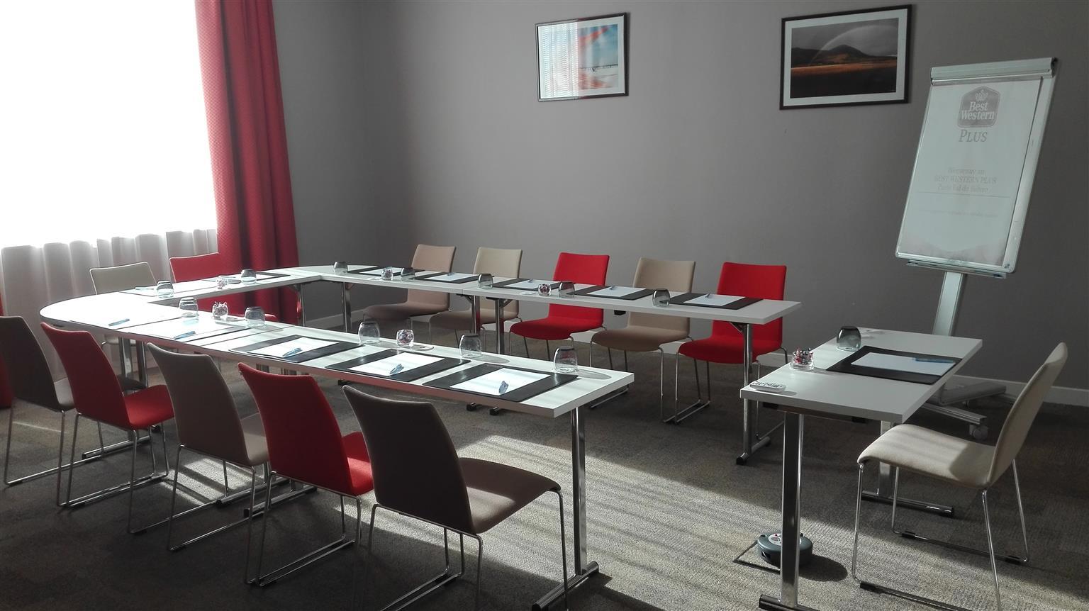 Western Paris 4* Saclay
